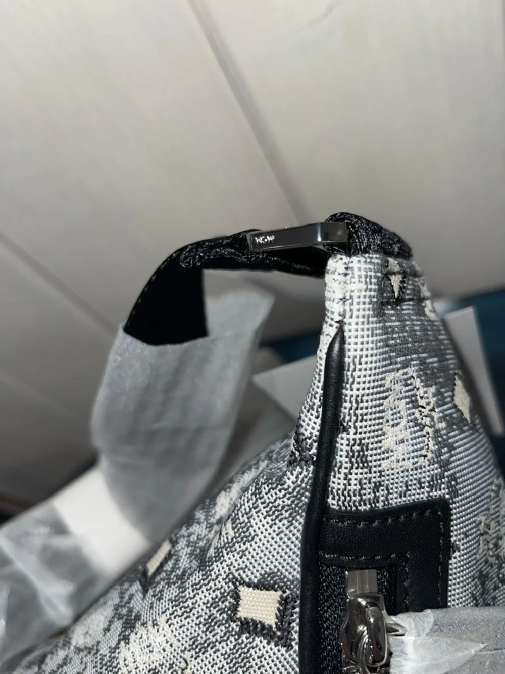 MCM Fursten Belt Bag In Denim Visetos NWT full inclusion - Picture 10 of 16